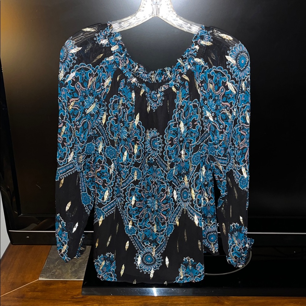 White House Black Market Sparkly Top, Size Medium